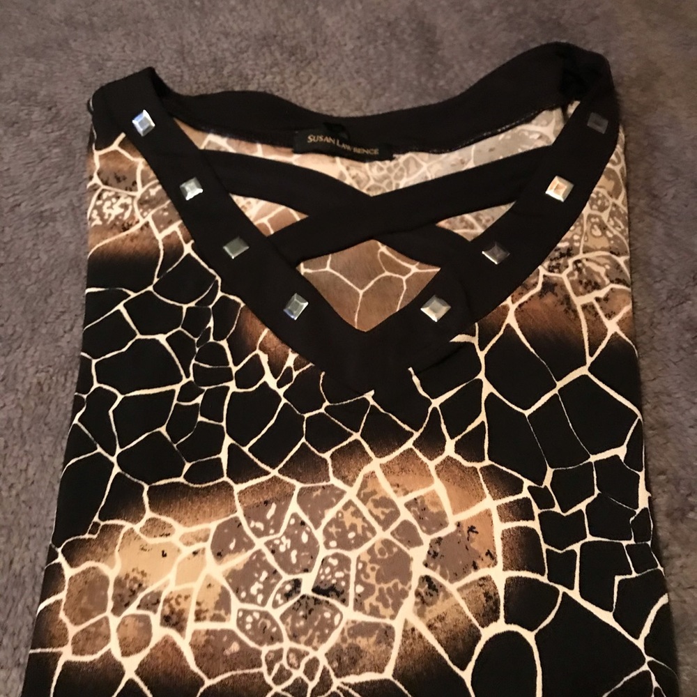 Blouse - Picture 2 of 3